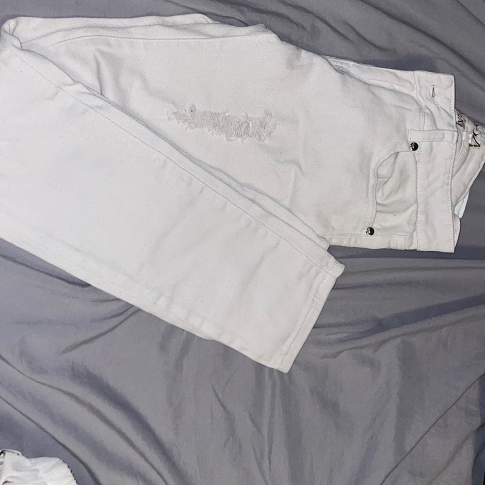 Skinny jeans Size: 7 Color: white